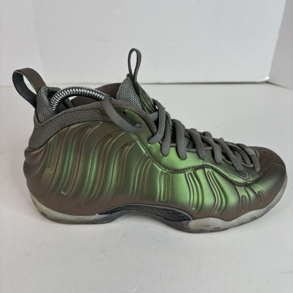 Nike Air Foamposite One 'Shine' AA3963-001 Women's Size 8 Green - Picture 1 of 11